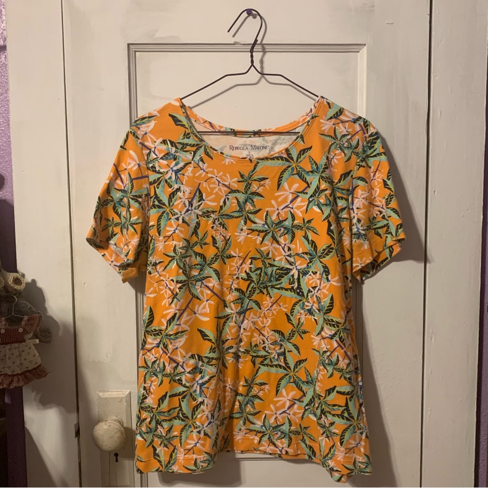 Rebecca Malone Women’s Hawaiian Floral Tee